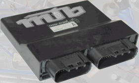 Das Motorsteuerger�t erfasst die Sensorwerte, stimmt diese mit hinterlegten Kennfeldern ab und koordiniert die Stellgr�ssen der Aktoren. Akuelle ECM arbeiten mit 32-bit Dualprozessoren.